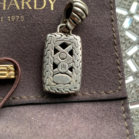 John Hardy bedeg pendant. - Picture 2 of 2
